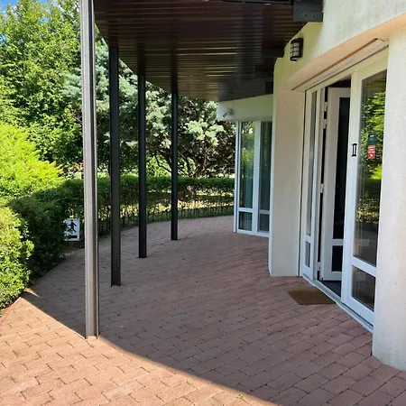 Waterfront Apartment Zamardi