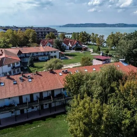 Apartament Waterfront